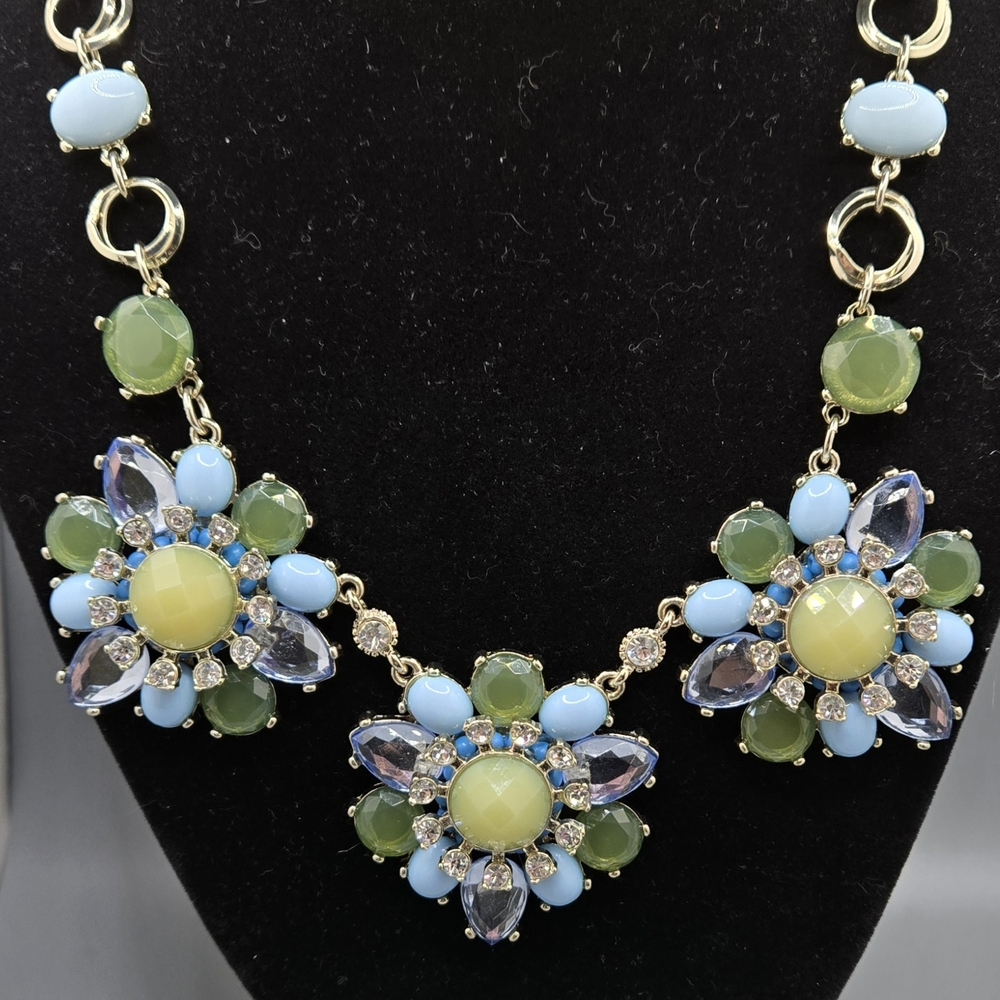 White House Black Market Statement Necklace Floral in Greens & Blues 16" +2" Ext
